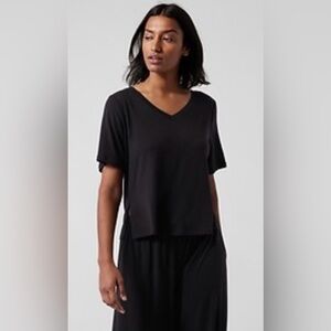 Athleta Nighttime Bliss Sleep Tee Size Large Black V Neck